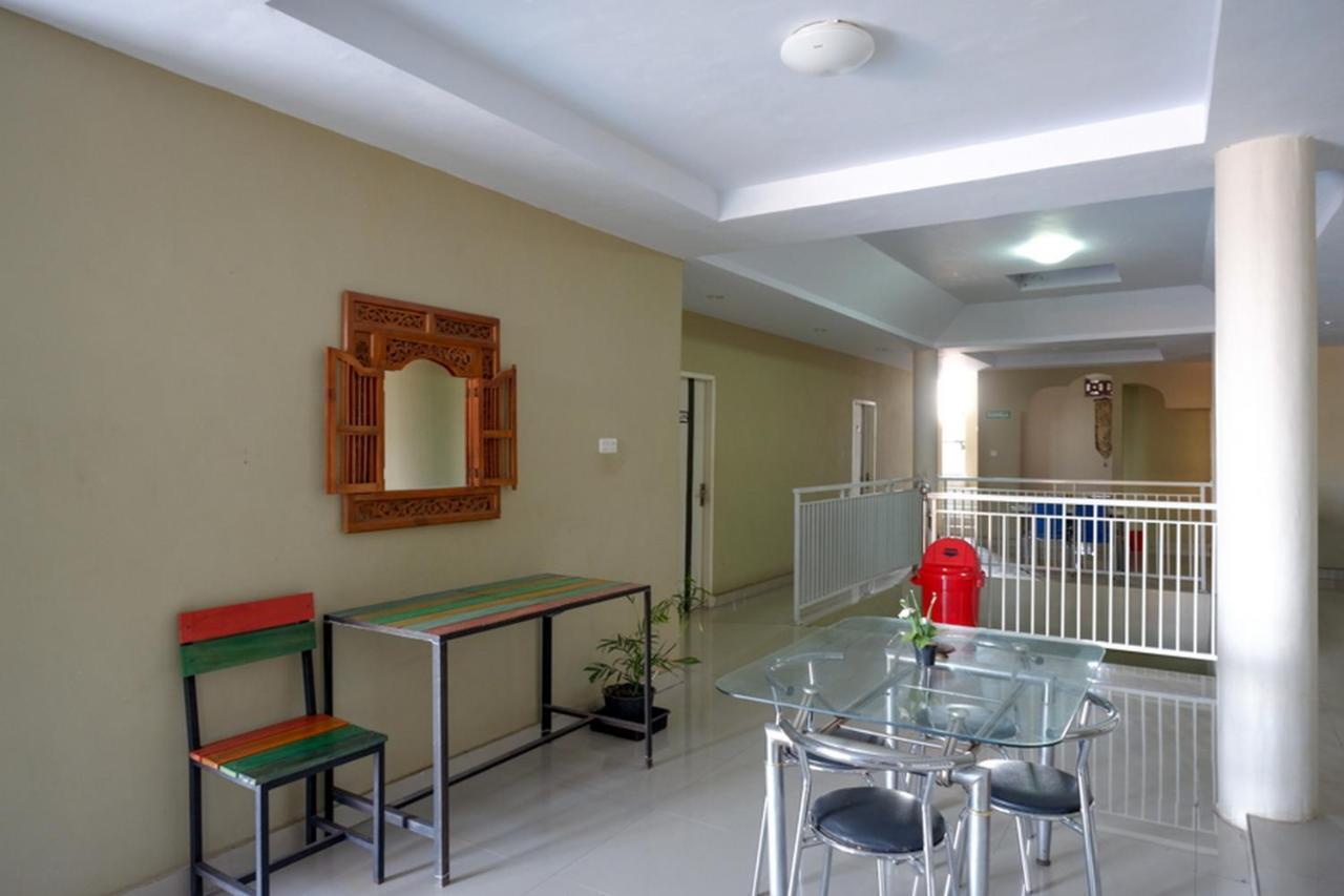 RedDoorz Syariah At Jalan Jenderal Sudirman Palopo Hotel Luaran gambar