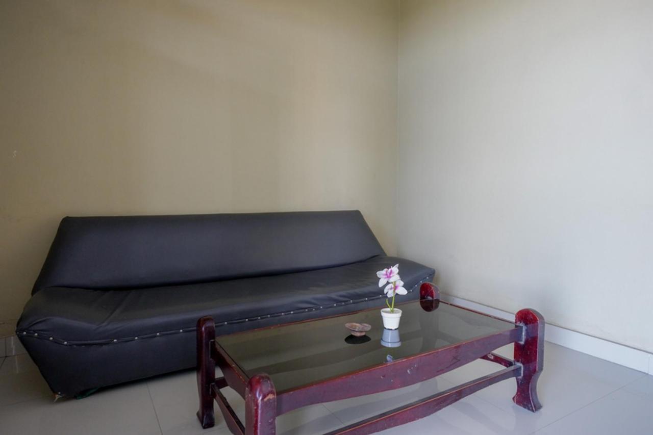 RedDoorz Syariah At Jalan Jenderal Sudirman Palopo Hotel Luaran gambar